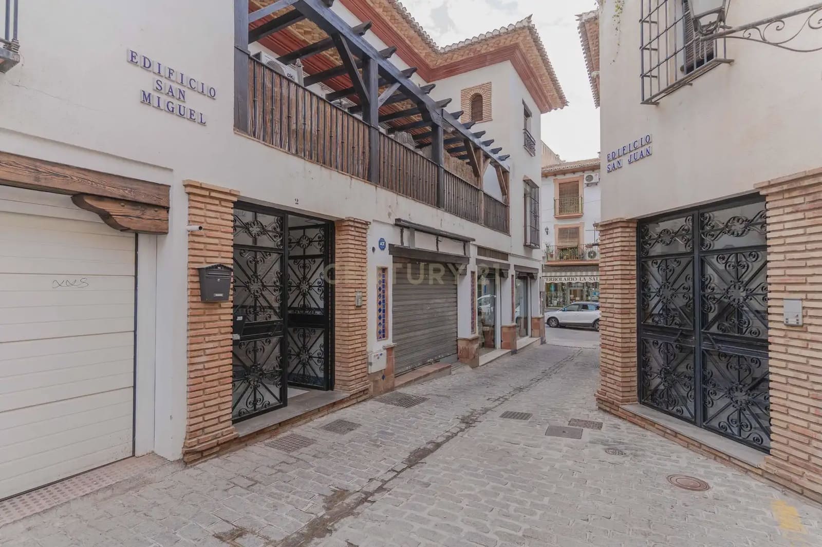 2 bedroom Apartment for sale in La Zubia with garage - € 205,000 (Ref: 10160785)