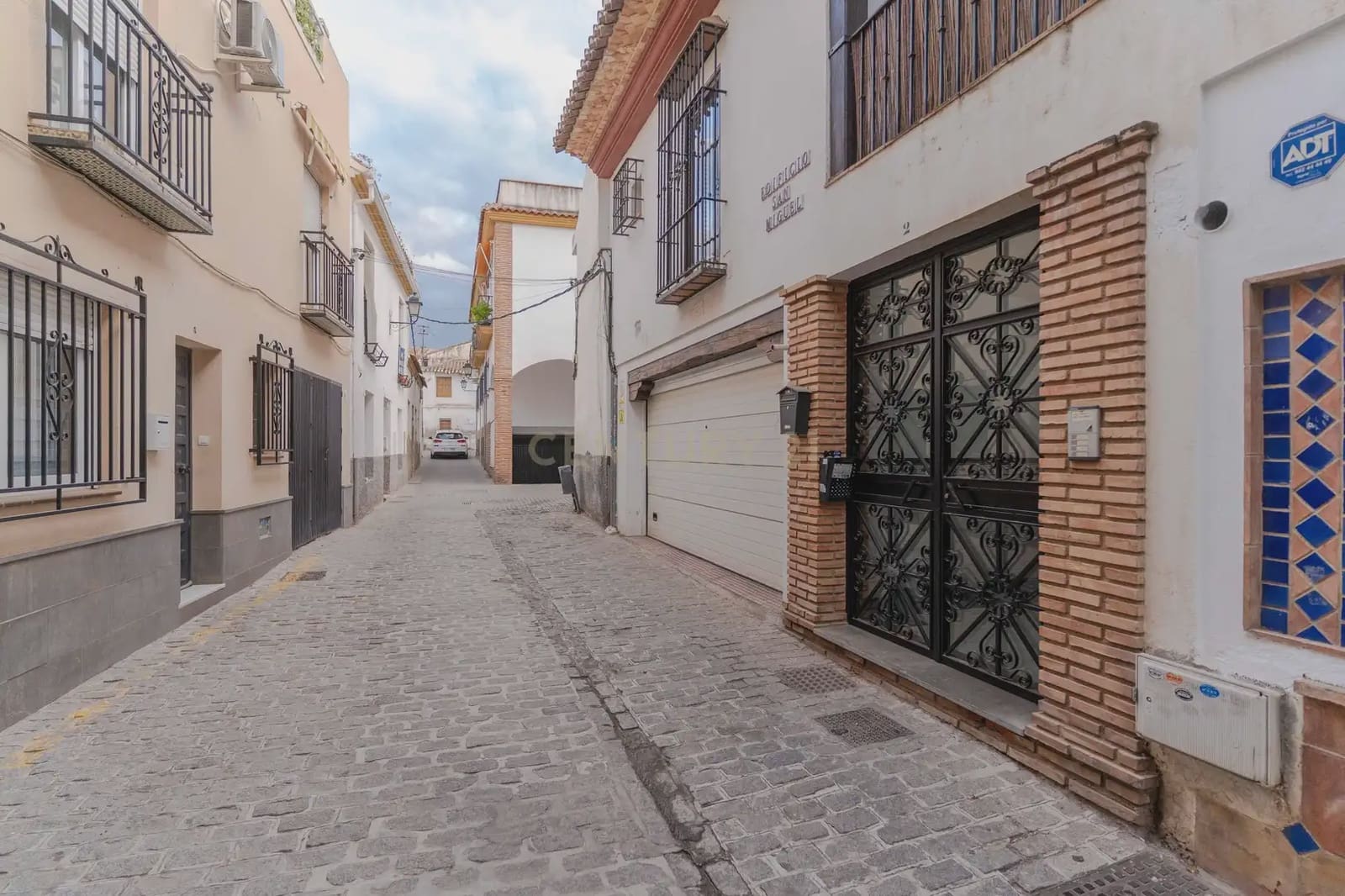 2 bedroom Apartment for sale in La Zubia with garage - € 205,000 (Ref: 10160785)
