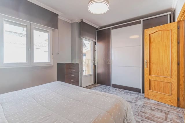 3 sovrum Radhus till salu i Las Gabias med garage - 229 000 € (Ref: 10162482)