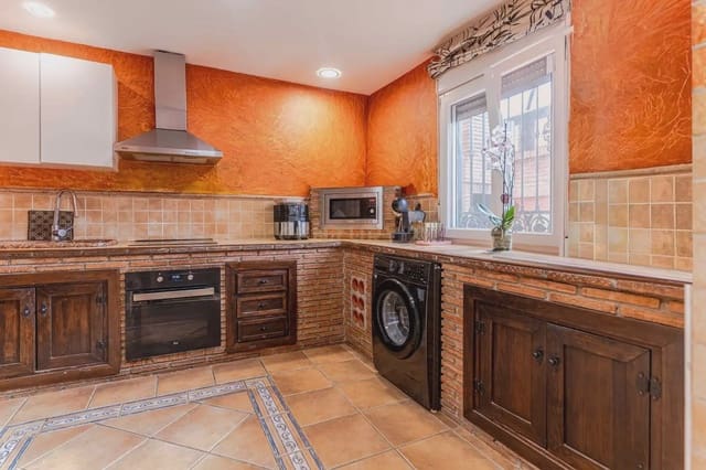 3 sovrum Radhus till salu i Las Gabias med garage - 229 000 € (Ref: 10162482)