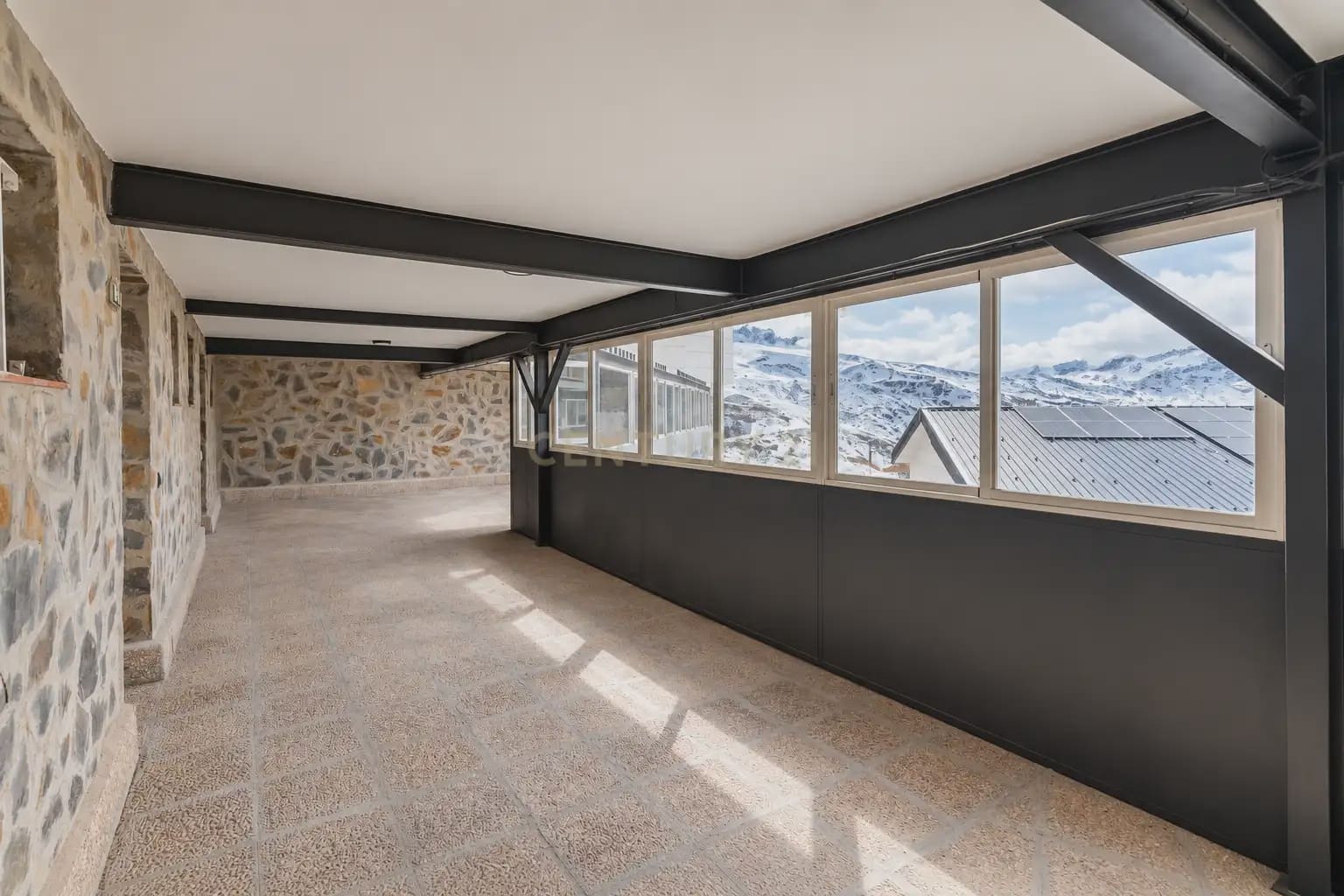 3 bedroom Flat for sale in Sierra Nevada with garage - € 370,000 (Ref: 10162483)