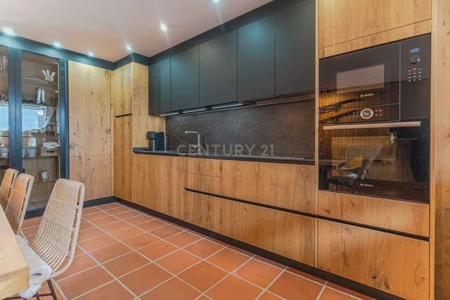 3 camera da letto Appartamento in vendita in Sierra Nevada, Monachil con garage - 370.000 € (Rif: 10162483)