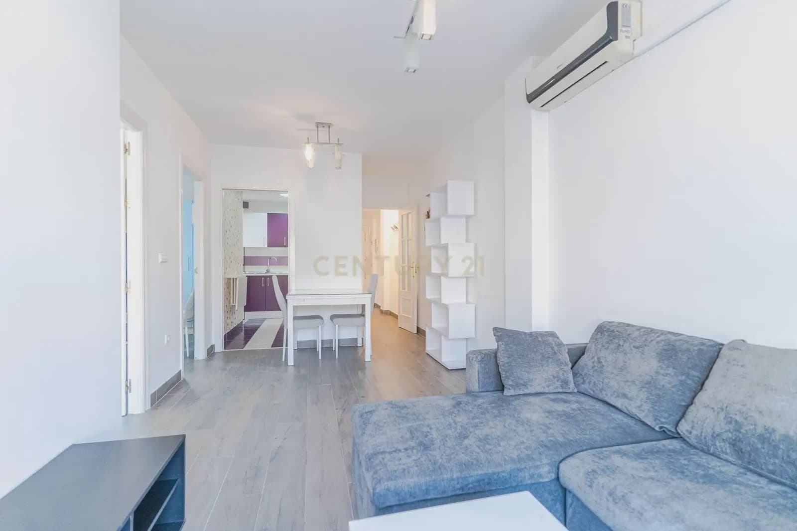 2 bedroom Penthouse for sale in Las Gabias with pool - € 160,000 (Ref: 10163249)