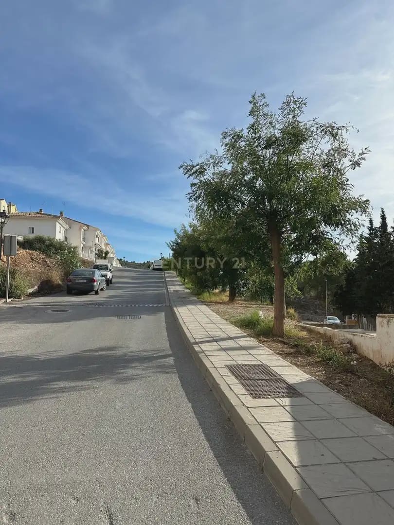 Bauplatz zu verkaufen in Velez de Benaudalla - 130.000 € (Ref: 10165255)