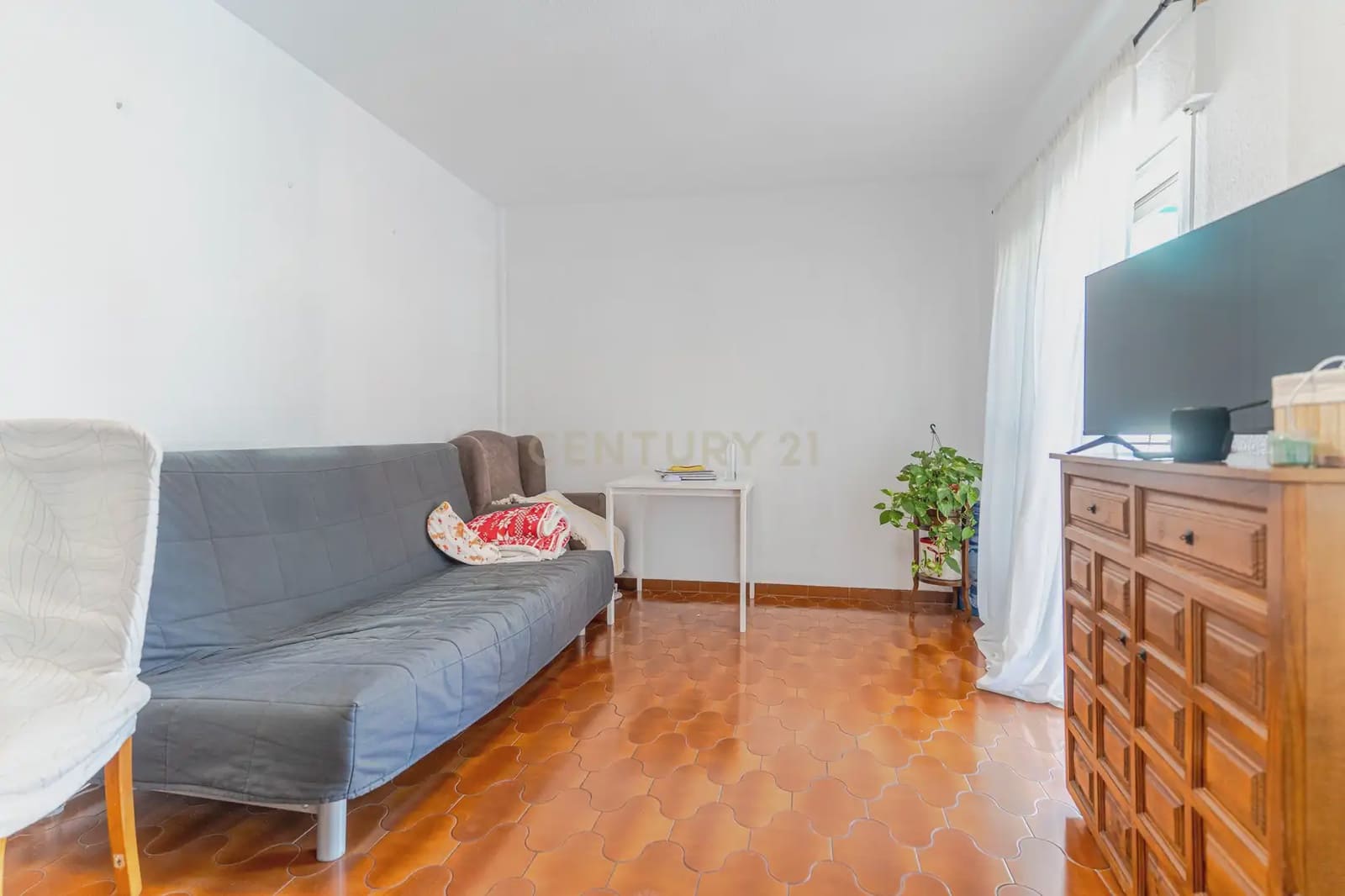 3 slaapkamer Flat te koop in Granada stad - € 184.900 (Ref: 10165459)