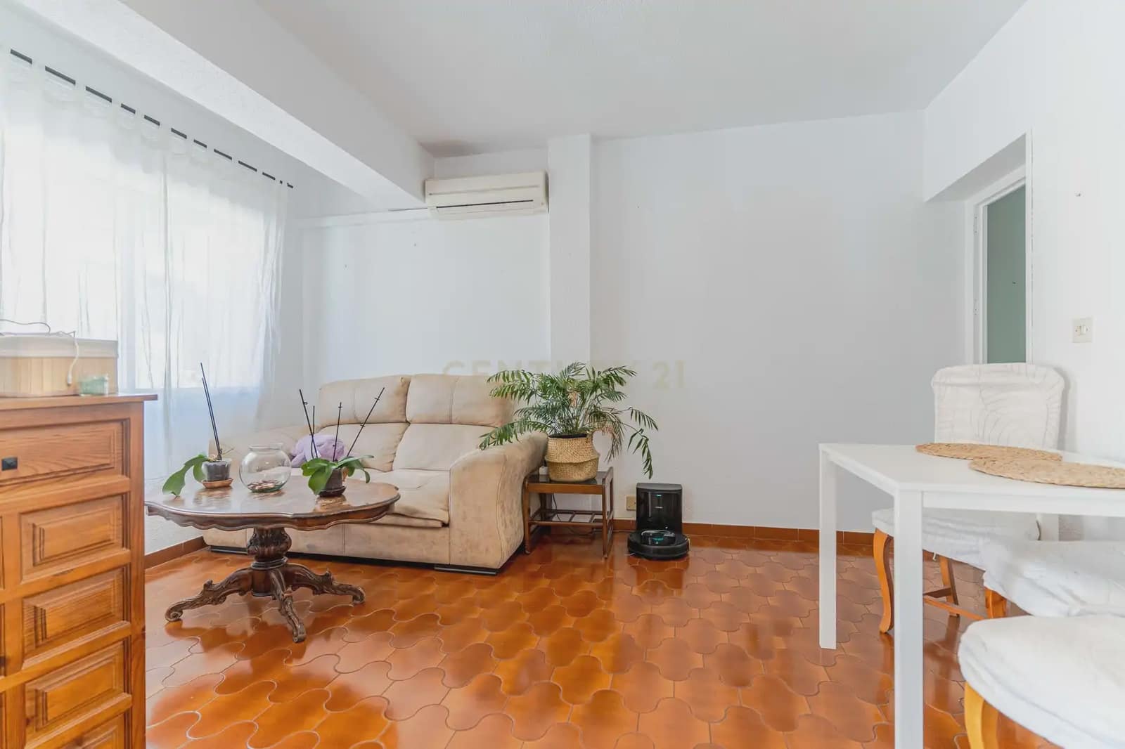 3 slaapkamer Flat te koop in Granada stad - € 184.900 (Ref: 10165459)