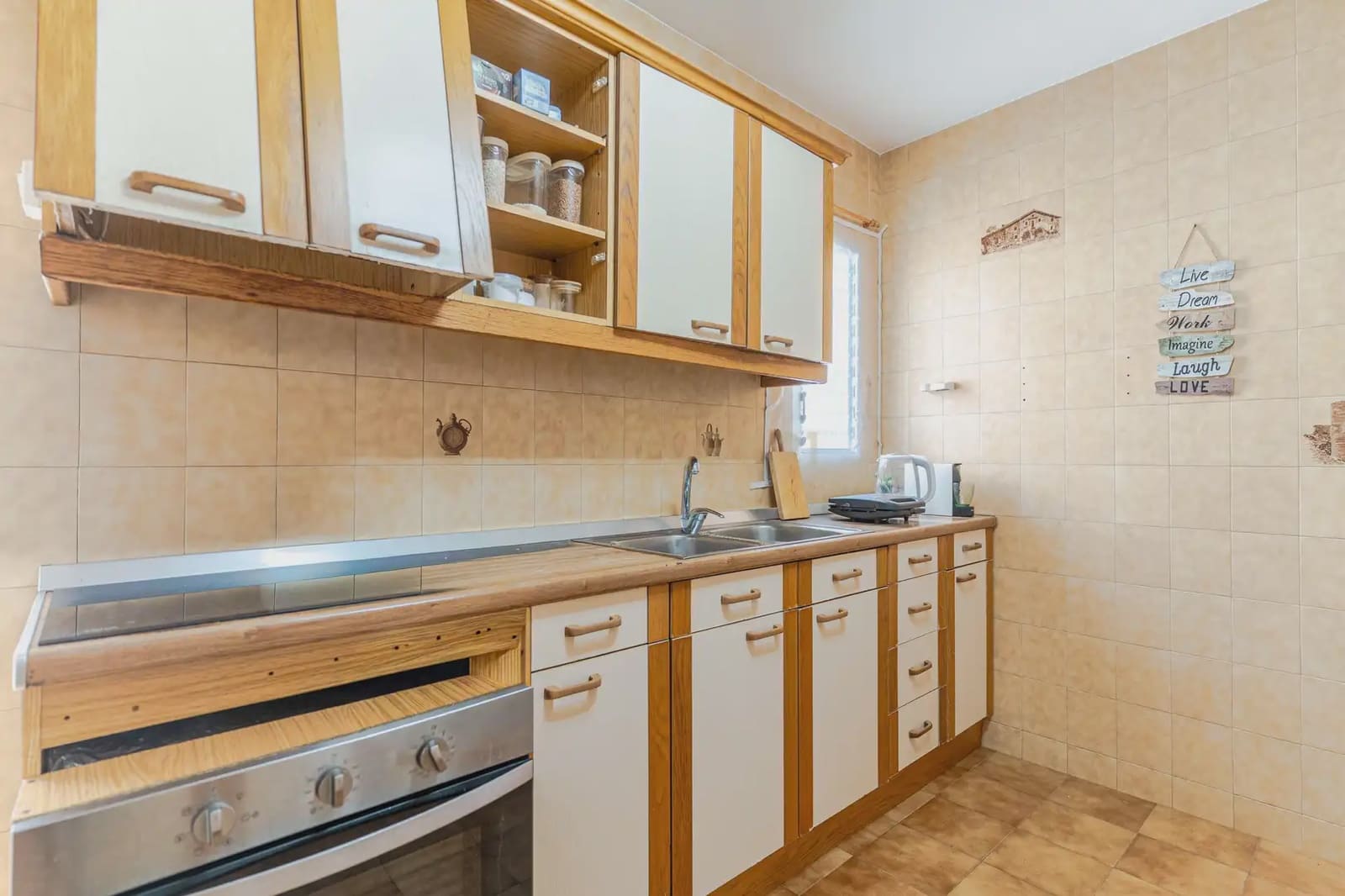 3 slaapkamer Flat te koop in Granada stad - € 184.900 (Ref: 10165459)