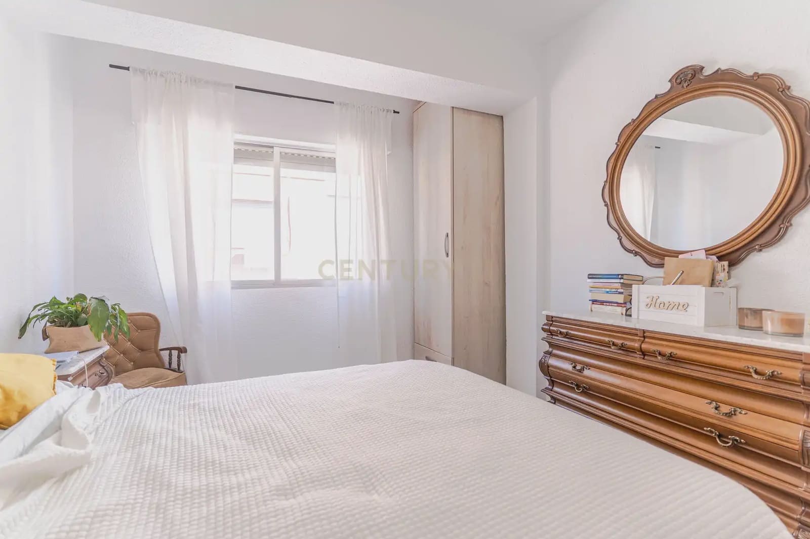 3 slaapkamer Flat te koop in Granada stad - € 184.900 (Ref: 10165459)