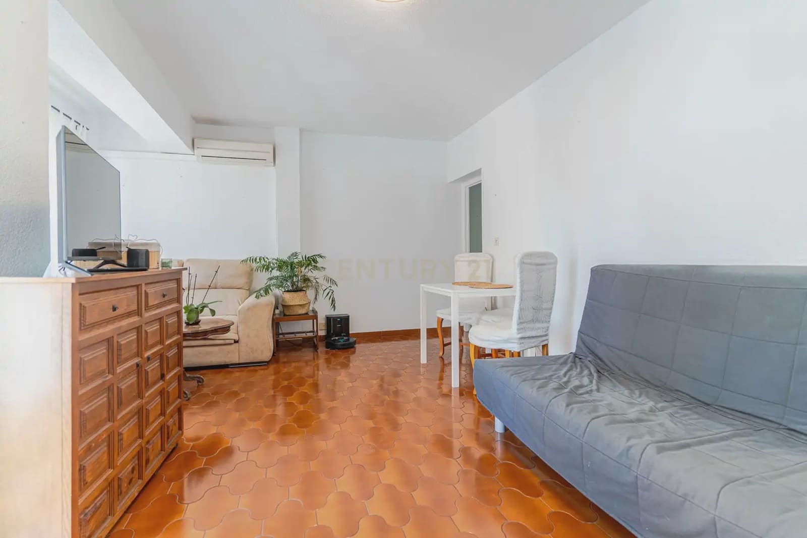 3 slaapkamer Flat te koop in Granada stad - € 184.900 (Ref: 10165459)