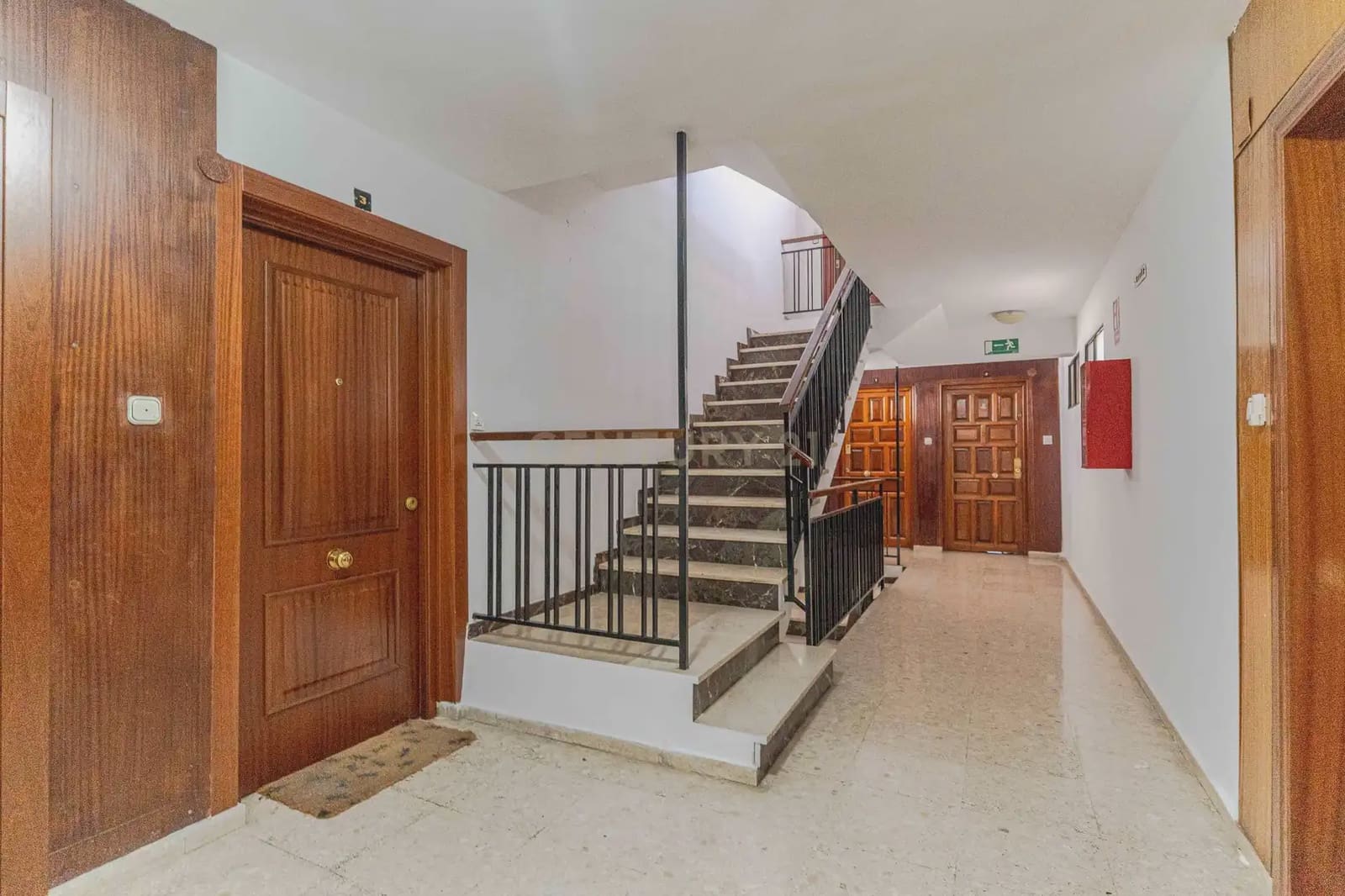 3 slaapkamer Flat te koop in Granada stad - € 184.900 (Ref: 10165459)