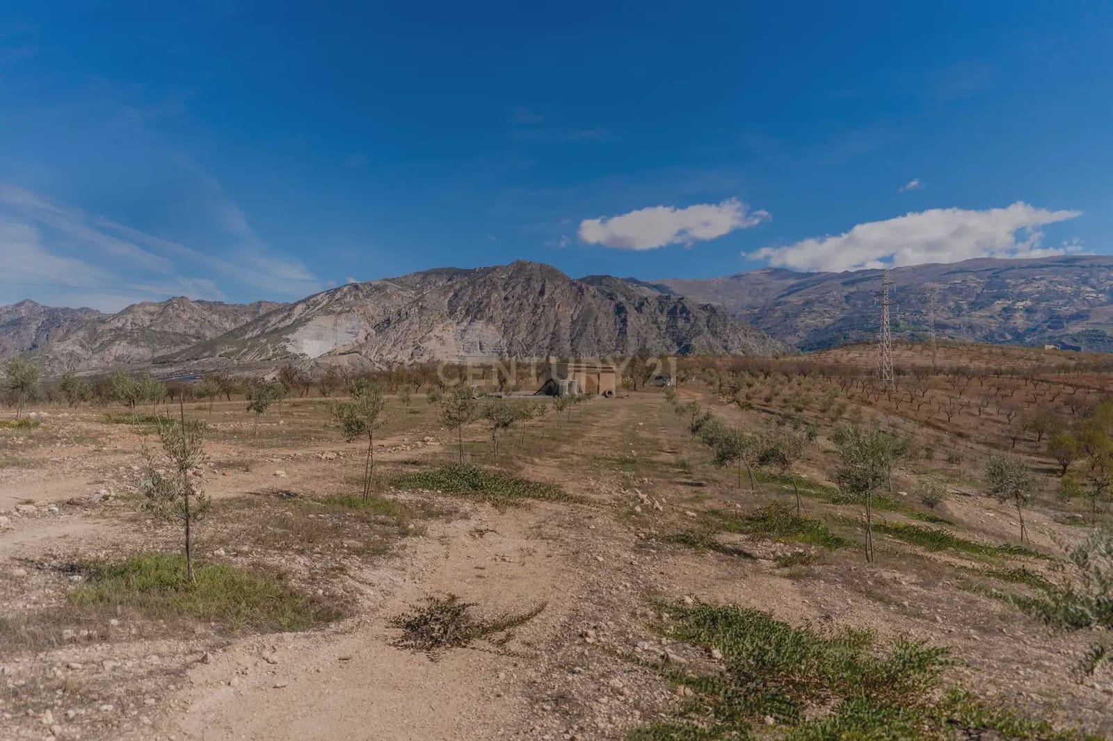 Landgrundstück zu verkaufen in Durcal - 139.900 € (Ref: 10166954)