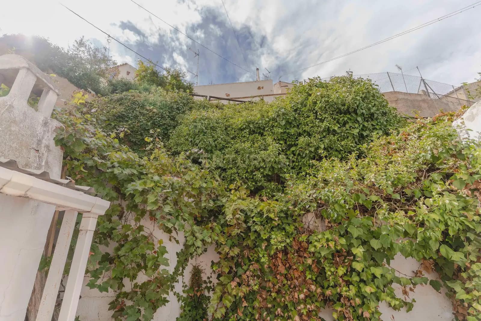 5 bedroom Townhouse for sale in Pozo Alcon - € 115,000 (Ref: 10172120)
