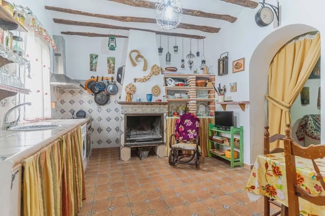 5 soverom Hus til salgs i Fontanar, Pozo Alcón - € 115 000 (Ref: 10172120)