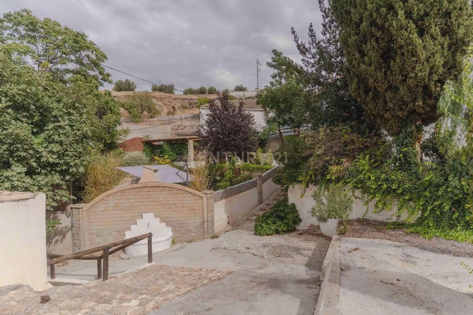 5 bedroom Townhouse for sale in Pozo Alcon - € 115,000 (Ref: 10172120)