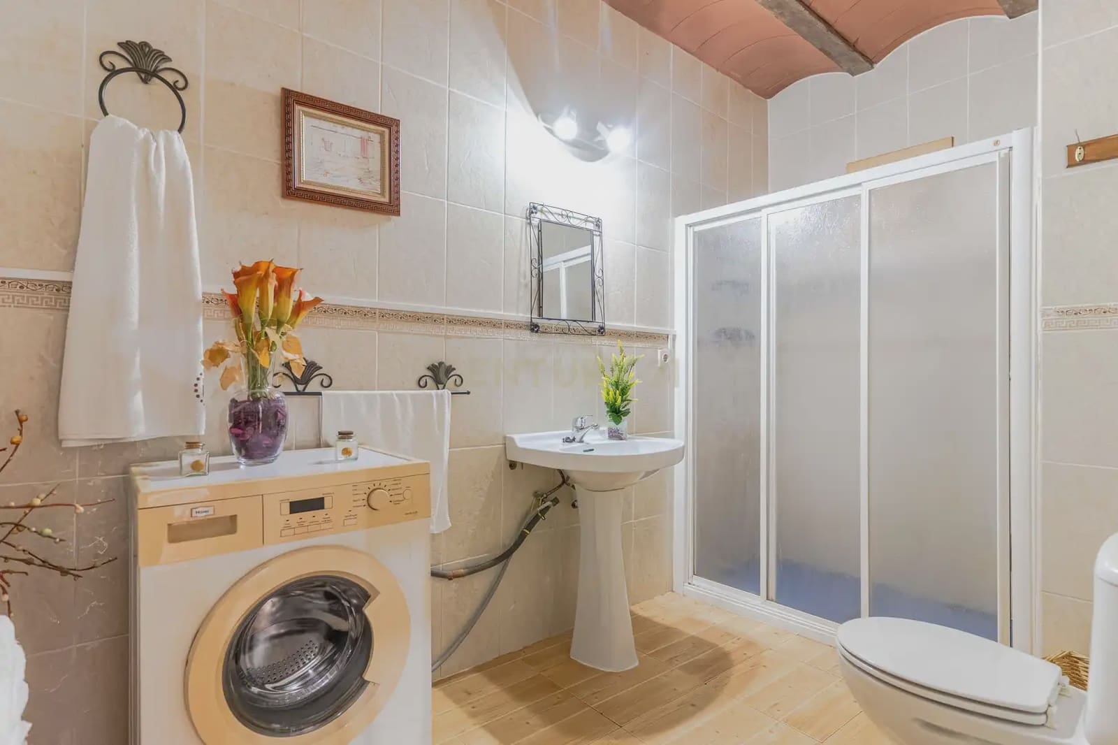 6 slaapkamer Grotwoning te koop in Pozo Alcon met zwembad - € 170.000 (Ref: 10172121)