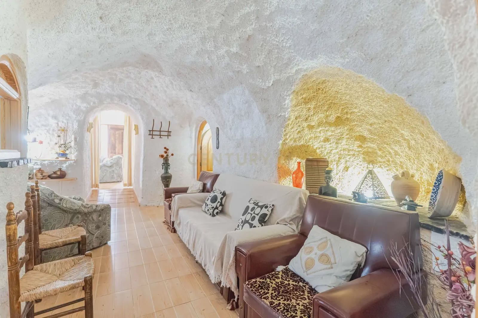 6 slaapkamer Grotwoning te koop in Pozo Alcon met zwembad - € 170.000 (Ref: 10172121)