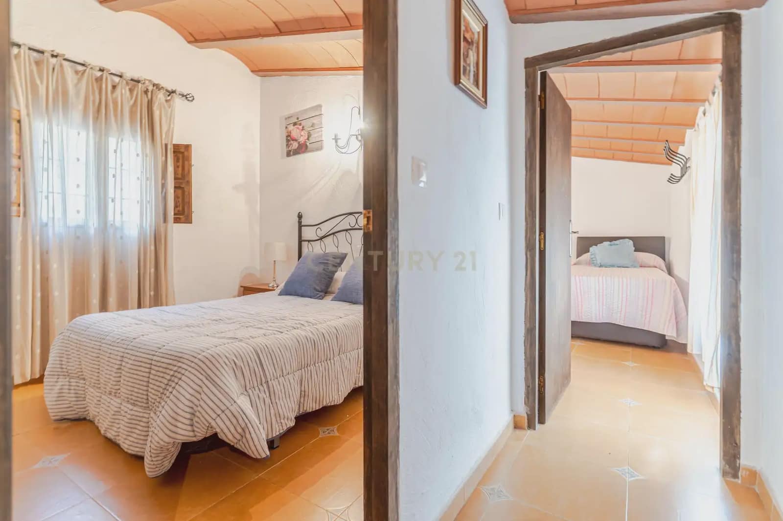 6 slaapkamer Grotwoning te koop in Pozo Alcon met zwembad - € 170.000 (Ref: 10172121)