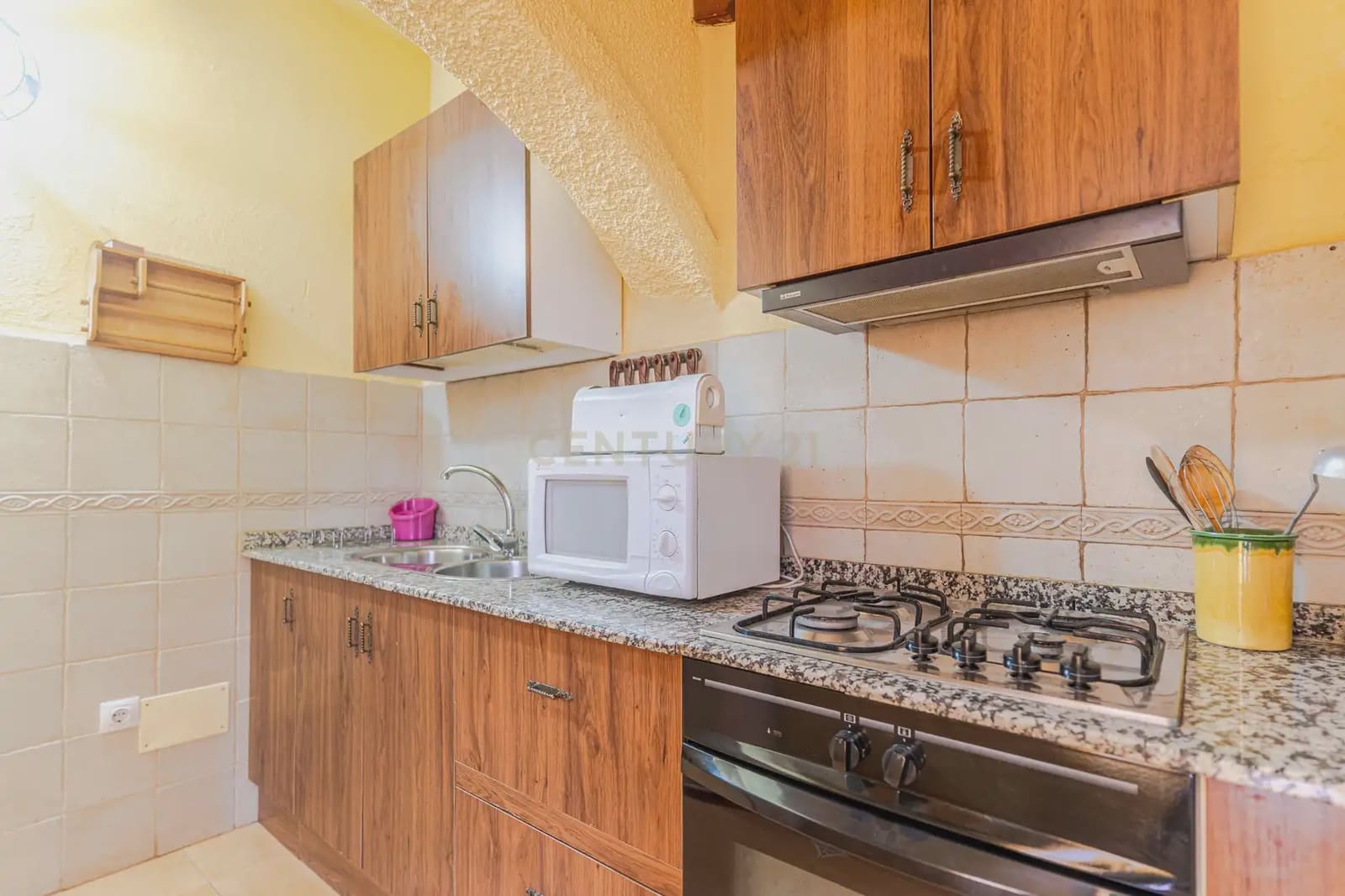 6 slaapkamer Grotwoning te koop in Pozo Alcon met zwembad - € 170.000 (Ref: 10172121)
