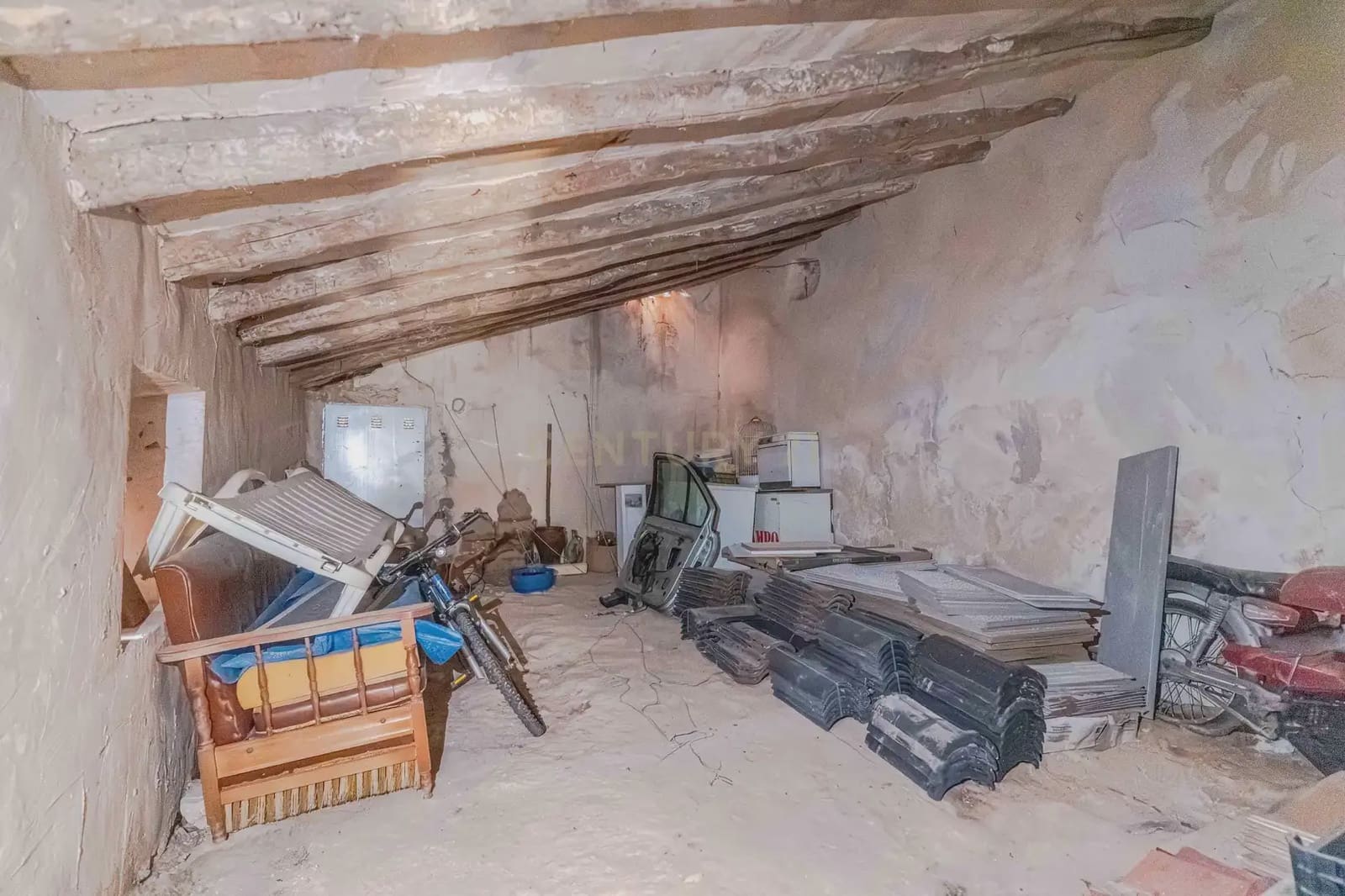 3 slaapkamer Grotwoning te koop in Pozo Alcon met garage - € 70.000 (Ref: 10172350)