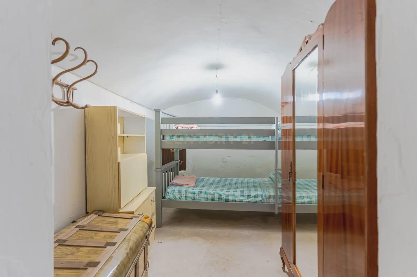 3 slaapkamer Grotwoning te koop in Pozo Alcon met garage - € 70.000 (Ref: 10172350)