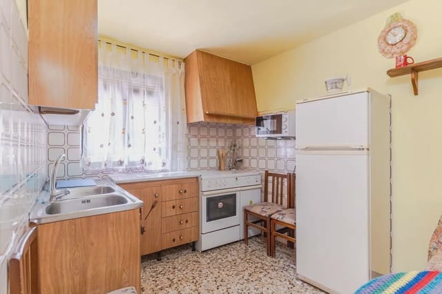 3 slaapkamer Grotwoning te koop in Fontanar, Pozo Alcón met garage - € 70.000 (Ref: 10172350)