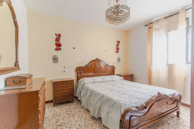 3 slaapkamer Grotwoning te koop in Fontanar, Pozo Alcón met garage - € 70.000 (Ref: 10172350)