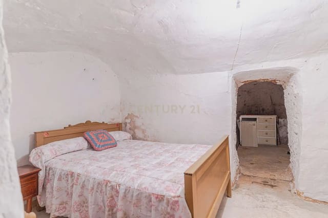 3 slaapkamer Grotwoning te koop in Fontanar, Pozo Alcón met garage - € 70.000 (Ref: 10172350)