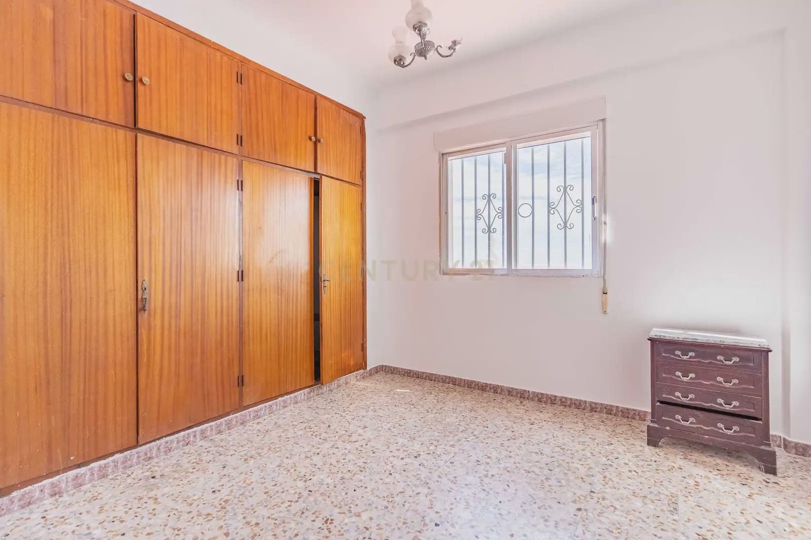 6 soverom Finca/Herregård til salgs i Albunol med garasje - € 172 500 (Ref: 10179632)