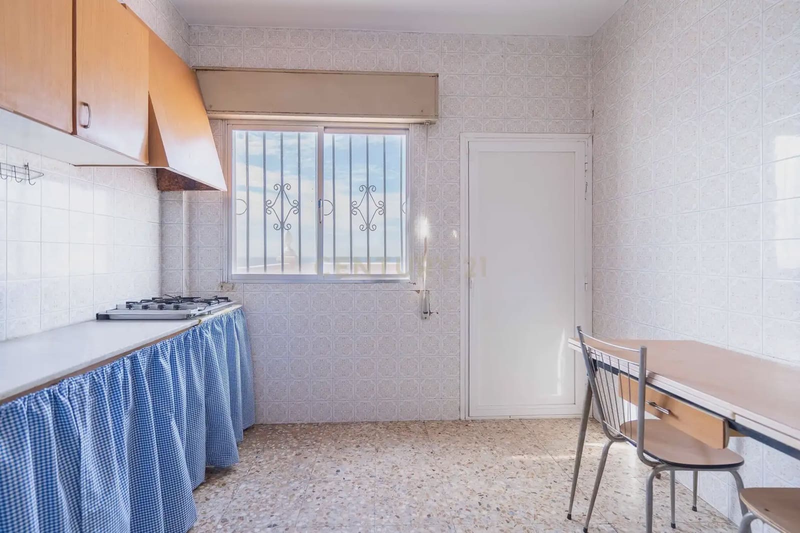 6 soverom Finca/Herregård til salgs i Albunol med garasje - € 172 500 (Ref: 10179632)