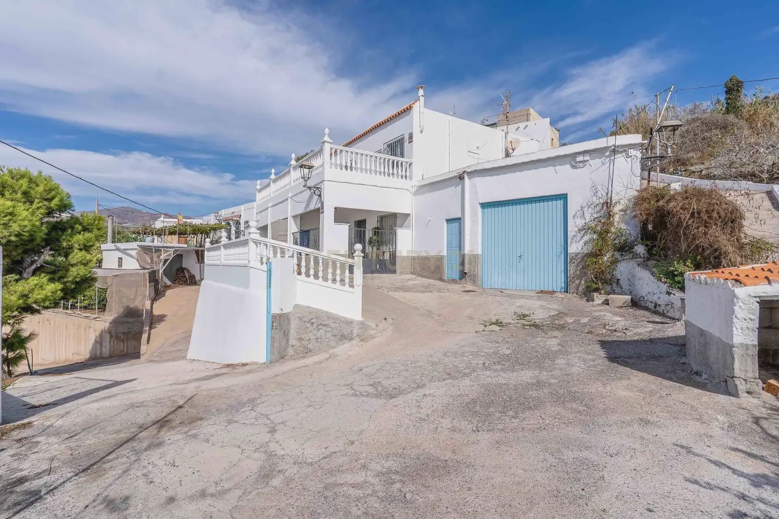 6 soverom Finca/Herregård til salgs i Albunol med garasje - € 172 500 (Ref: 10179632)