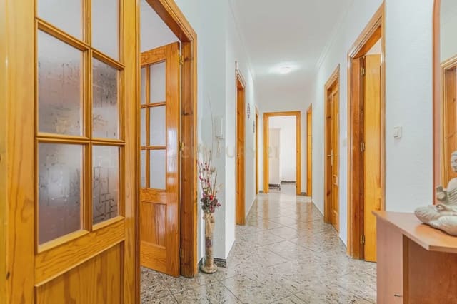 4 soverom Leilighet til salgs i Huétor Tájar - € 126 500 (Ref: 10181992)