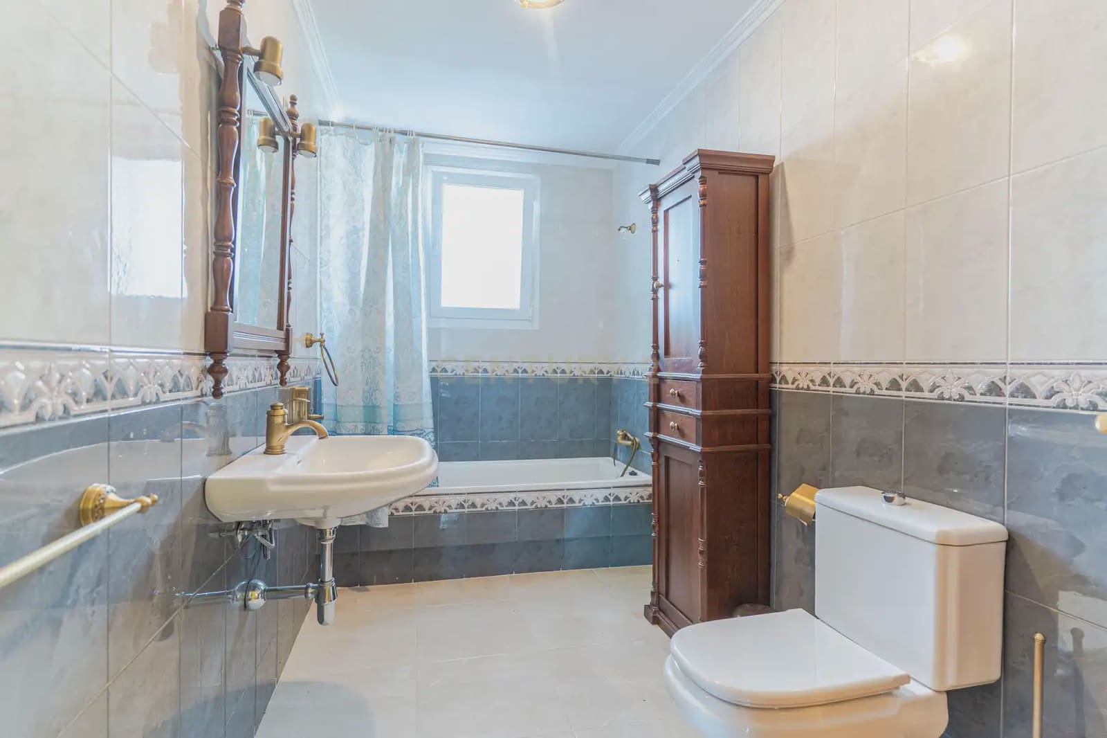 4 soverom Leilighet til salgs i Huetor Tajar - € 129 500 (Ref: 10182225)