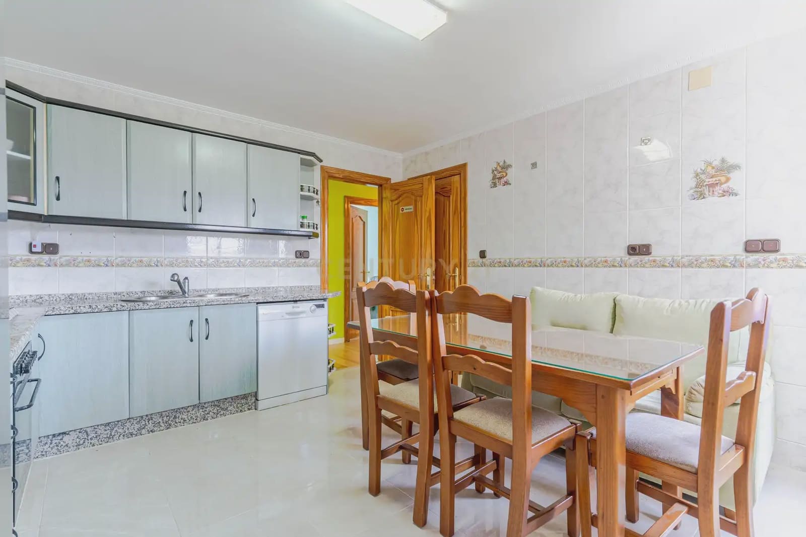 4 soverom Leilighet til salgs i Huetor Tajar - € 129 500 (Ref: 10182225)