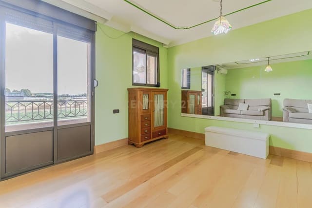 4 soverom Leilighet til salgs i Huétor Tájar - € 129 500 (Ref: 10182225)