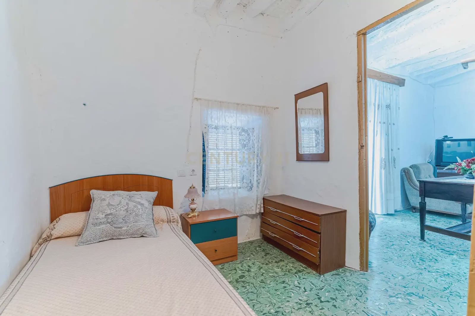 6 slaapkamer Huis te koop in Ugijar - € 46.000 (Ref: 10184052)