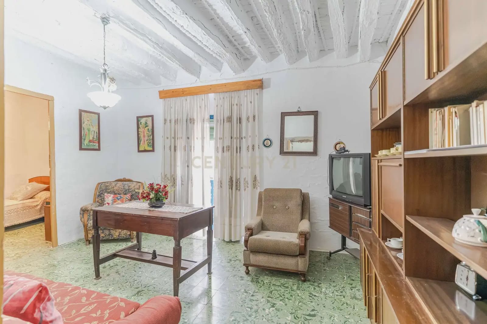 6 slaapkamer Huis te koop in Ugijar - € 46.000 (Ref: 10184052)