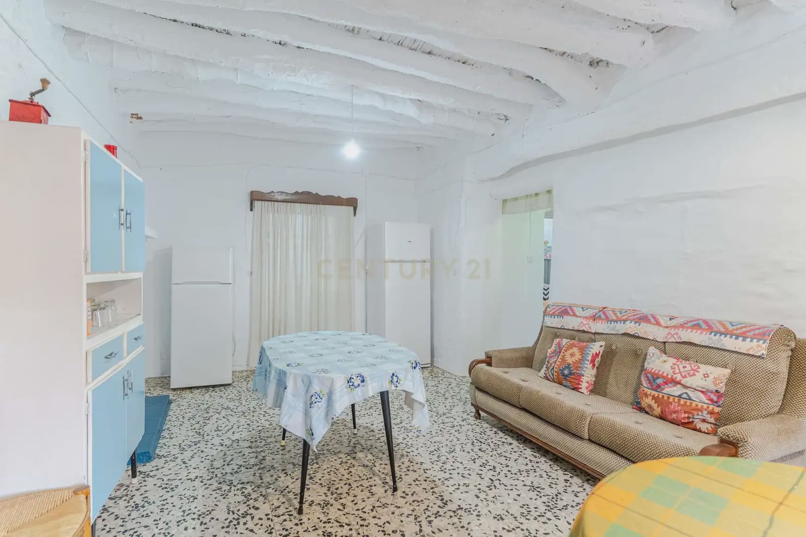6 slaapkamer Huis te koop in Ugijar - € 46.000 (Ref: 10184052)