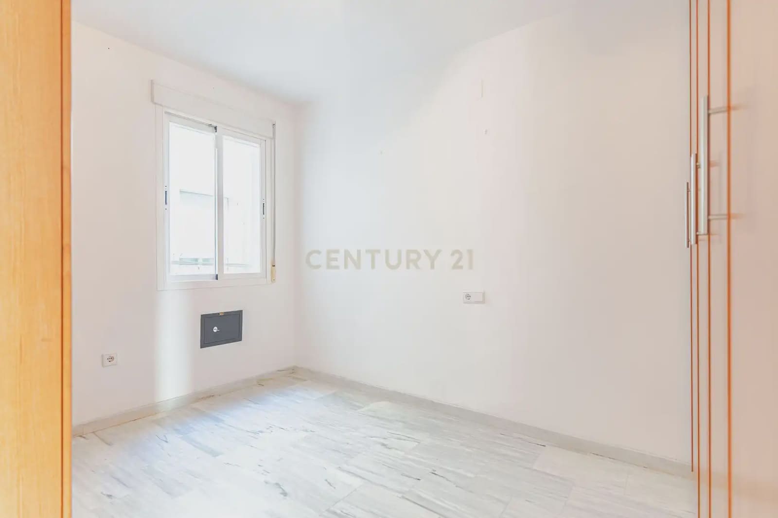 2 soverom Leilighet til salgs i Las Gabias med garasje - € 149 000 (Ref: 10185956)