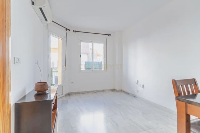 2 slaapkamer Flat te koop in Las Gabias met garage - € 149.000 (Ref: 10185956)