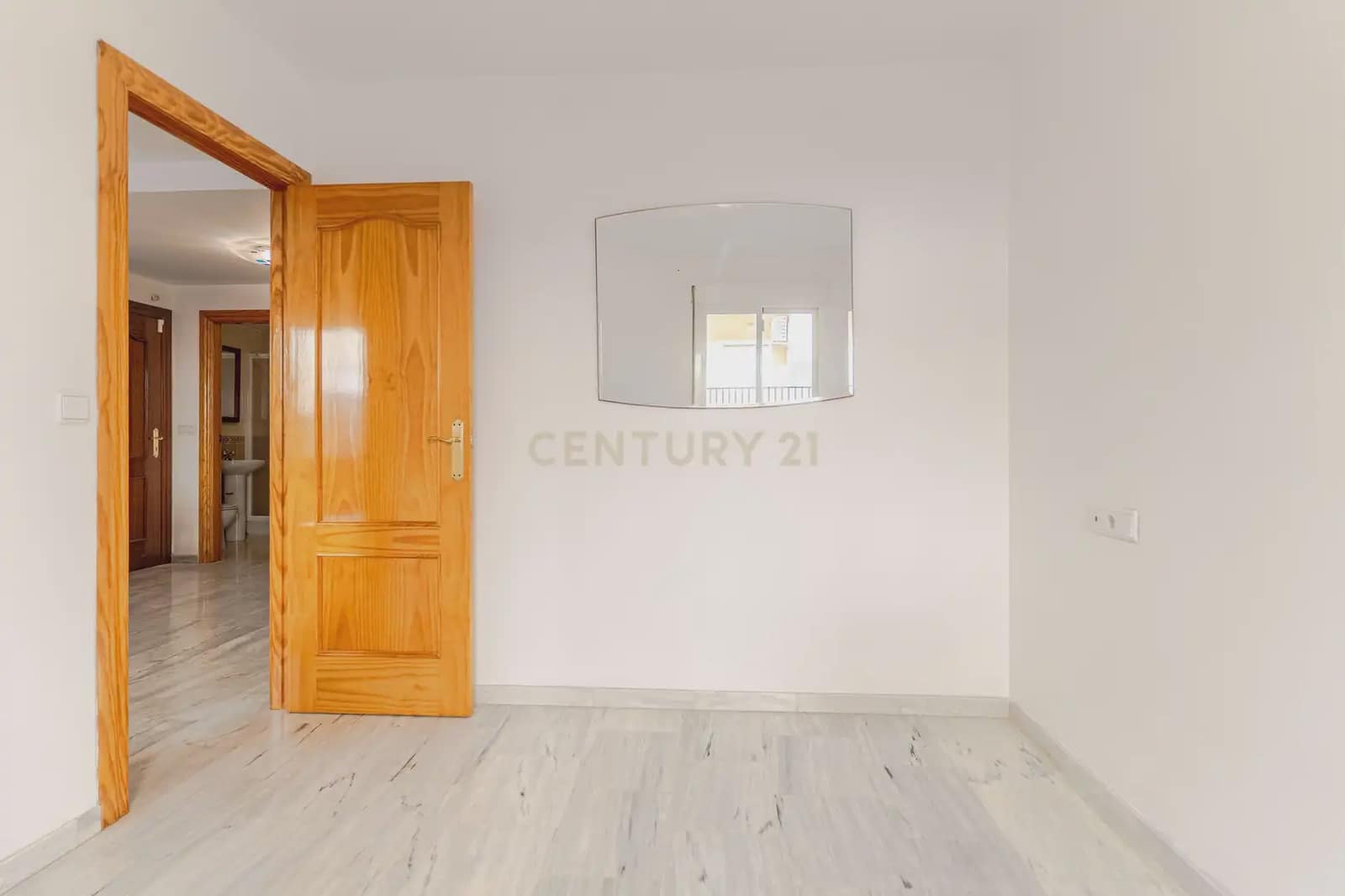 2 soverom Leilighet til salgs i Las Gabias med garasje - € 149 000 (Ref: 10185956)
