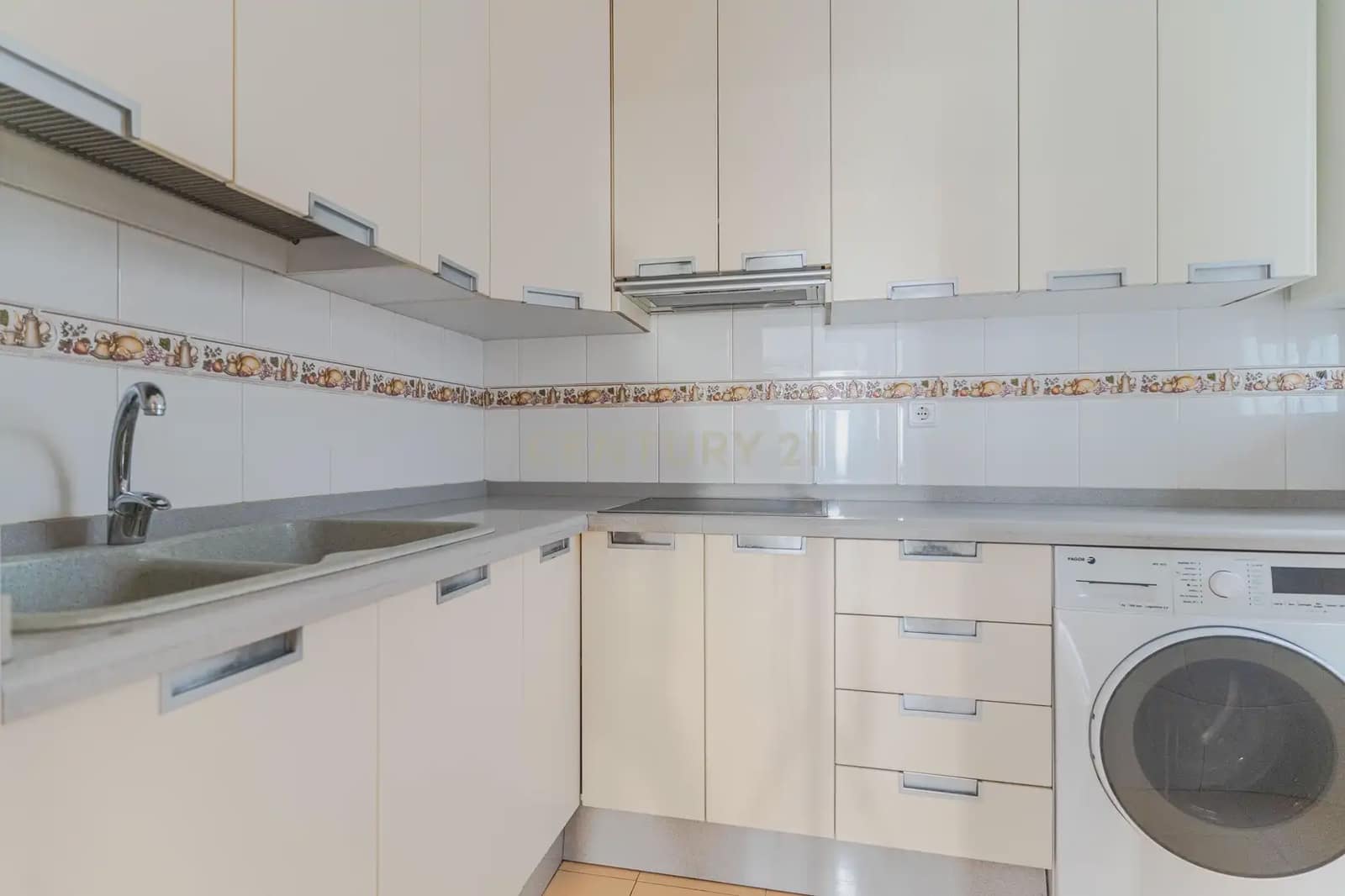 2 soverom Leilighet til salgs i Las Gabias med garasje - € 149 000 (Ref: 10185956)