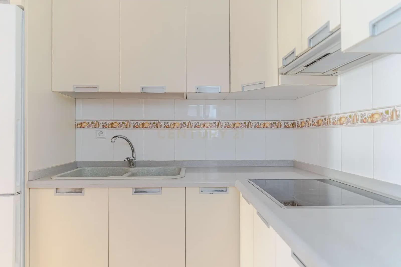 2 soverom Leilighet til salgs i Las Gabias med garasje - € 149 000 (Ref: 10185956)