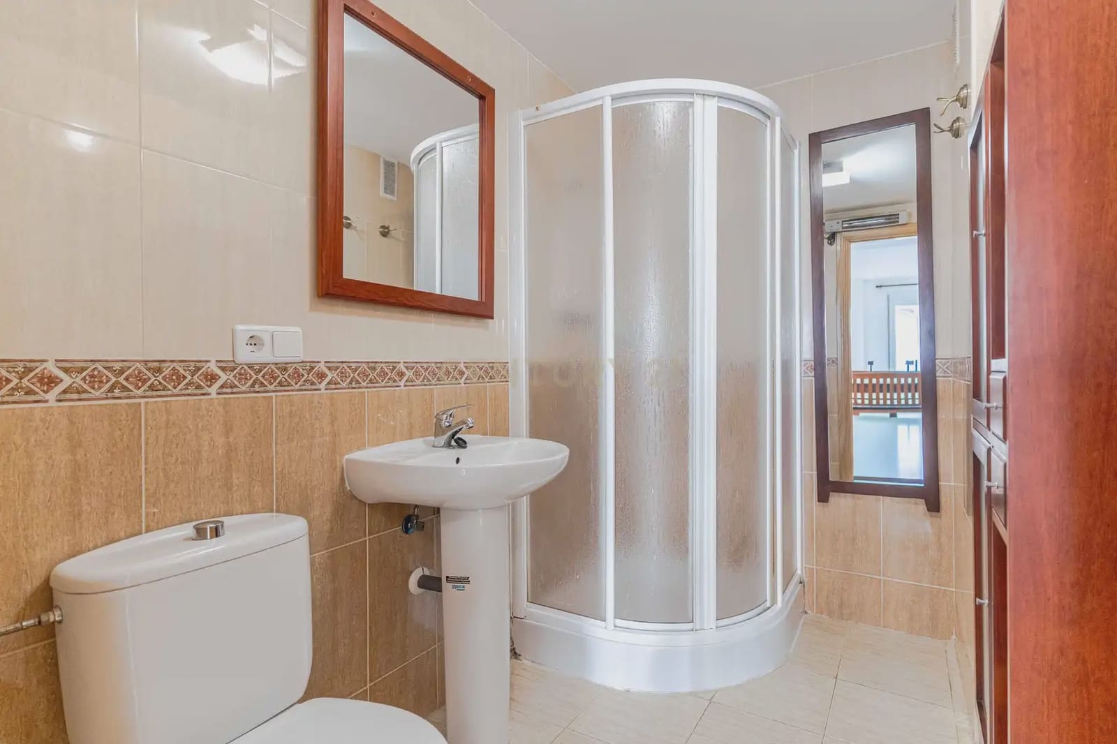 2 soverom Leilighet til salgs i Las Gabias med garasje - € 149 000 (Ref: 10185956)