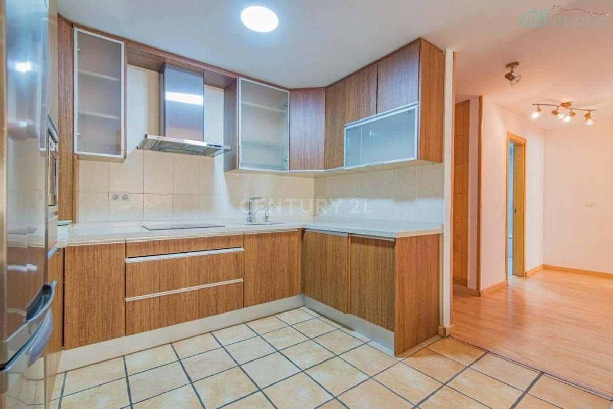 Piso de 2 habitaciones en Monachil en venta con piscina 125.000