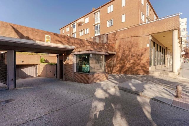 2 bedroom Flat for sale in Cerrillo de Maracena - Periodistas, Granada city with garage - € 260,000 (Ref: 8967518)