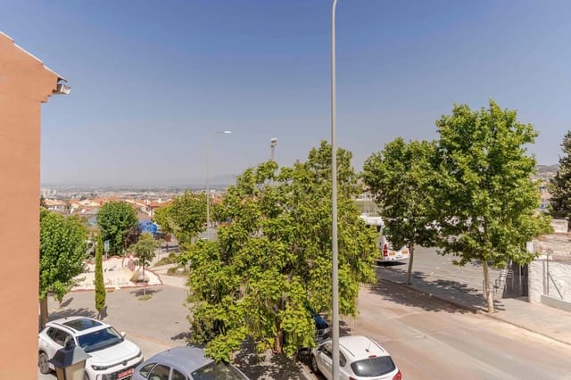 3 soveværelse Semi-Rækkehus til salg i Huétor Vega - € 210.000 (Ref: 9114137)