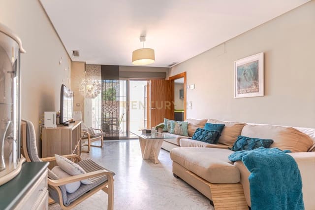 3 soveværelse Byhus til salg i Cervantes, Granada by med garage - € 550.000 (Ref: 9126778)