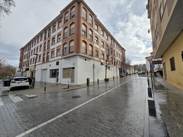 Kontor til salg i Baza - € 148.000 (Ref: 9129736)