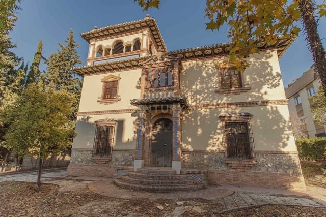 6 soveværelse Villa til salg i Cervantes, Granada by - € 1.350.000 (Ref: 9158447)