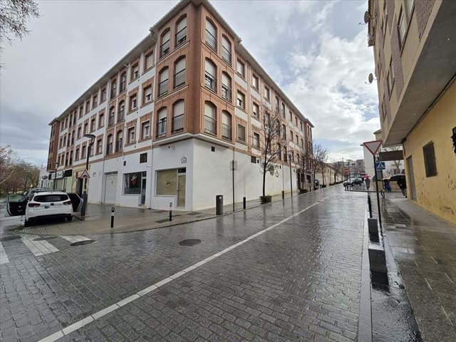 Kontor til salg i Baza - € 148.000 (Ref: 9158478)